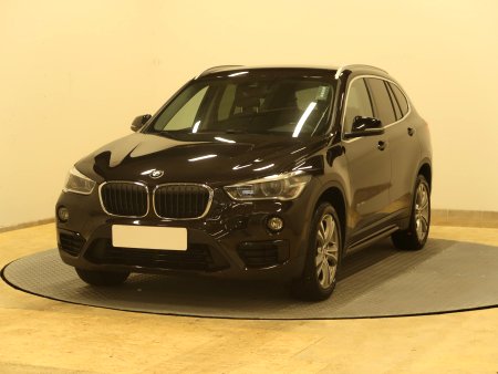 BMW X1, 2016 - pohled č. 3