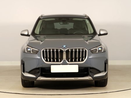 BMW X1, 2023 - pohled č. 2
