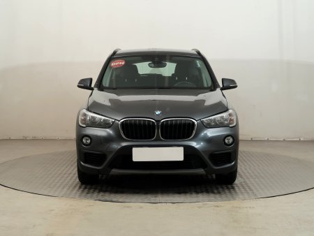 BMW X1, 2019 - pohled č. 2
