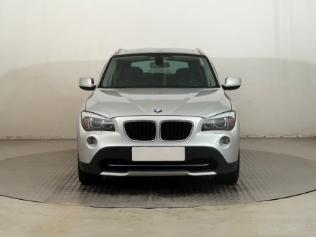BMW X1, 2011 - pohled č. 2