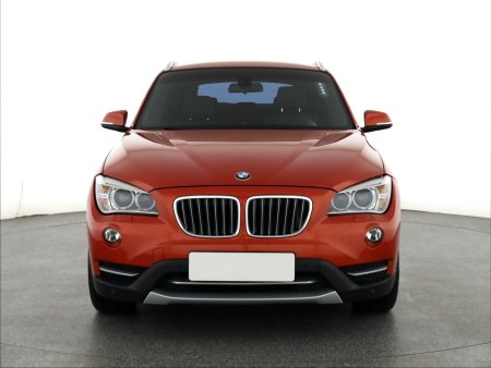 BMW X1, 2013 - pohled č. 2