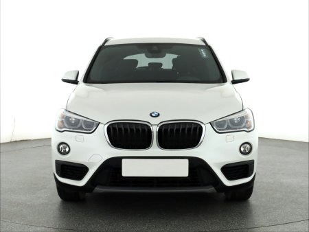 BMW X1, 2018 - pohled č. 2