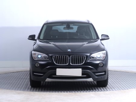 BMW X1, 2014 - pohled č. 2