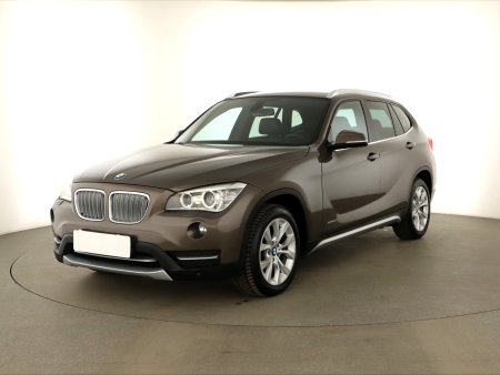 BMW X1, 2013 - pohled č. 3