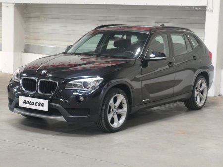 BMW X1, 2012 - pohled č. 3