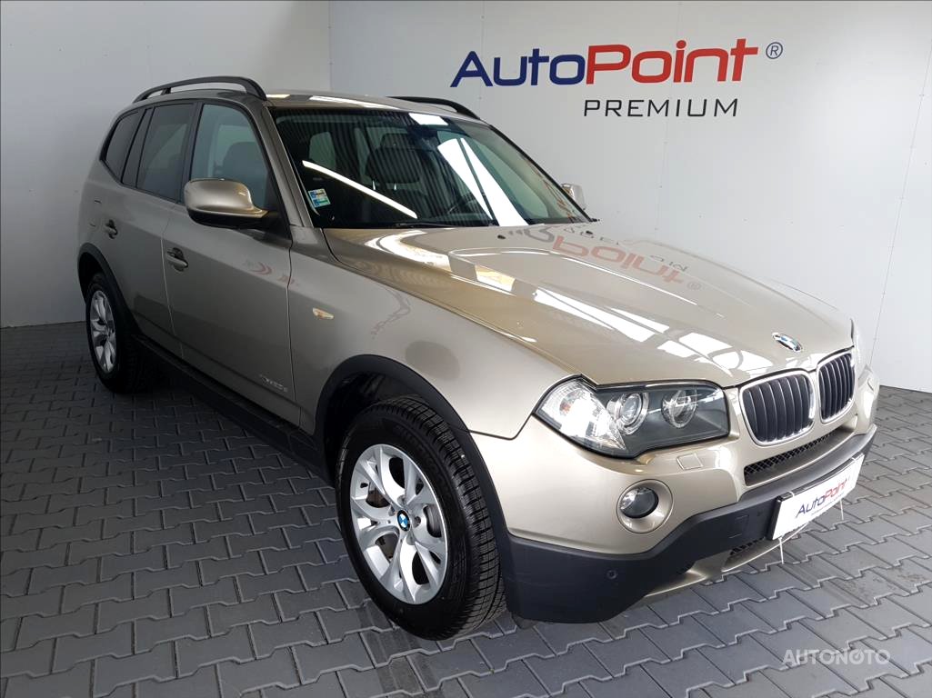 BMW X3, 2010 - pohled č. 3