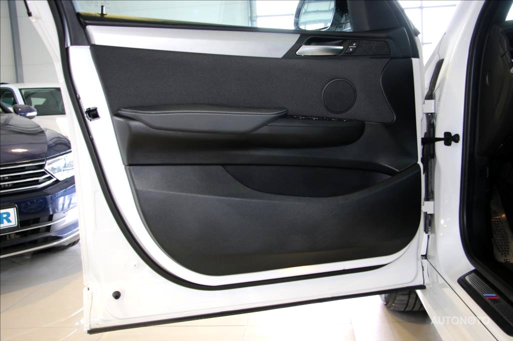 BMW X3, 2015 - pohled č. 10