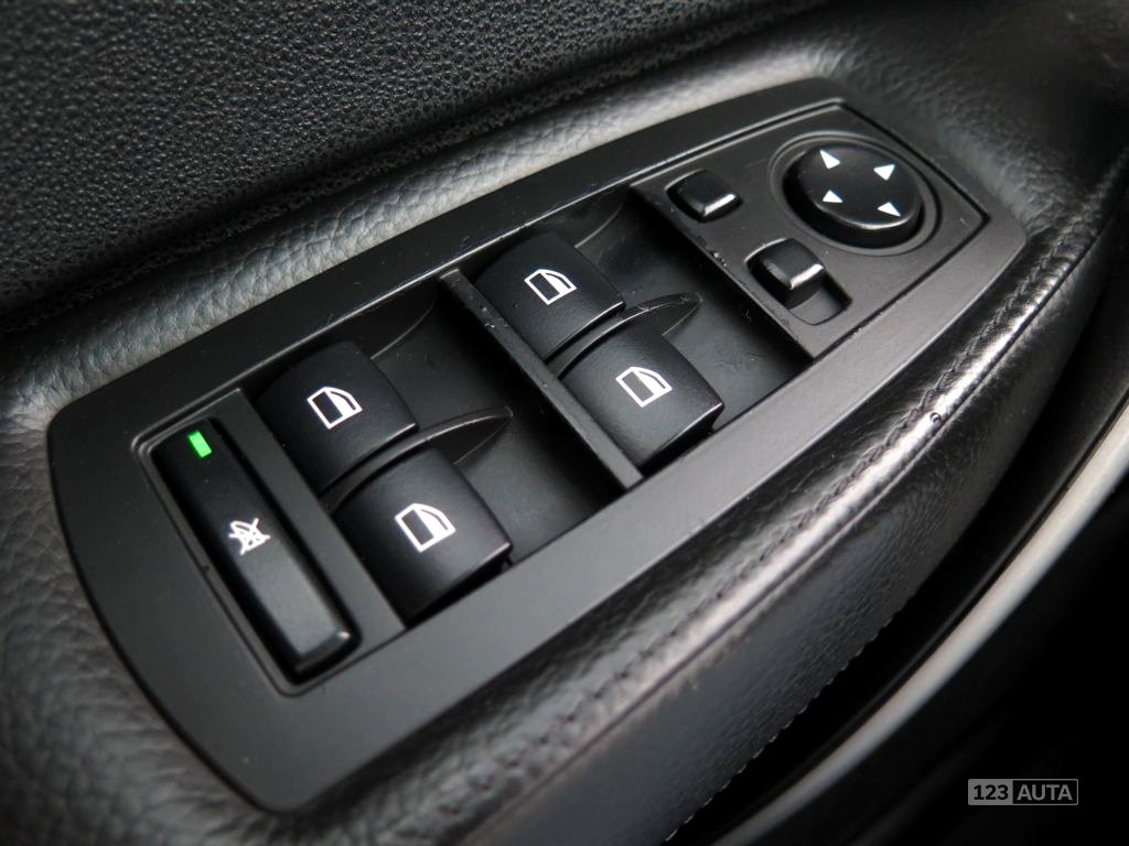 BMW X3, 2006 - pohled č. 19