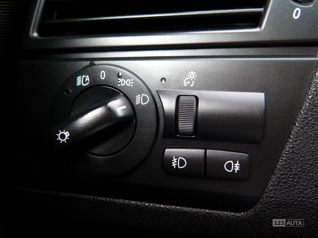 BMW X3, 2006 - pohled č. 22