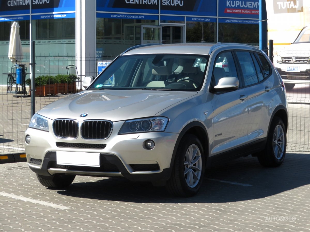 BMW X3, 2012 - pohled č. 3