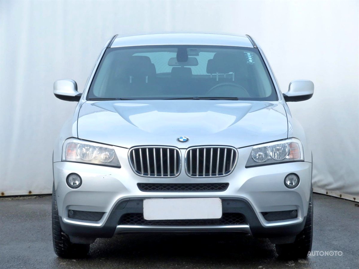 BMW X3, 2011 - pohled č. 2