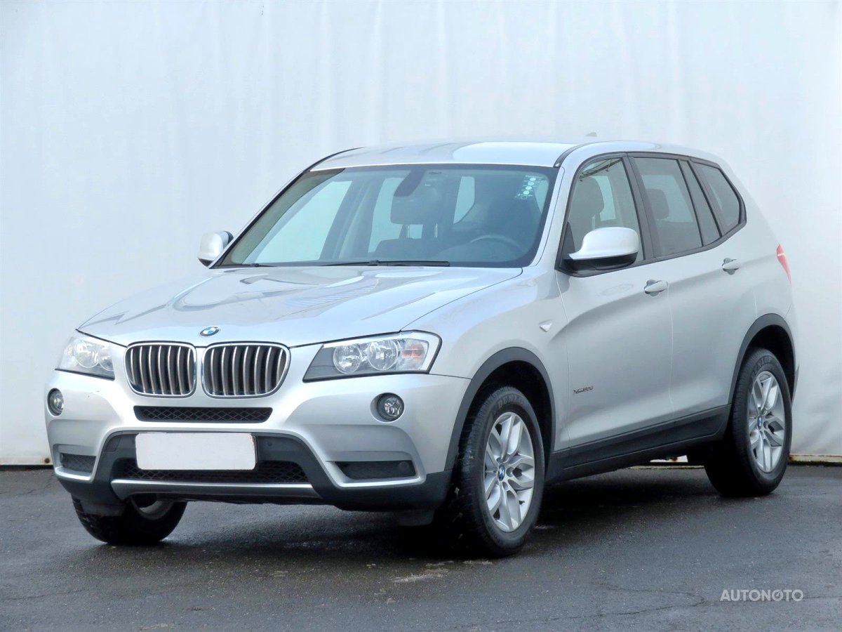 BMW X3, 2011 - pohled č. 3