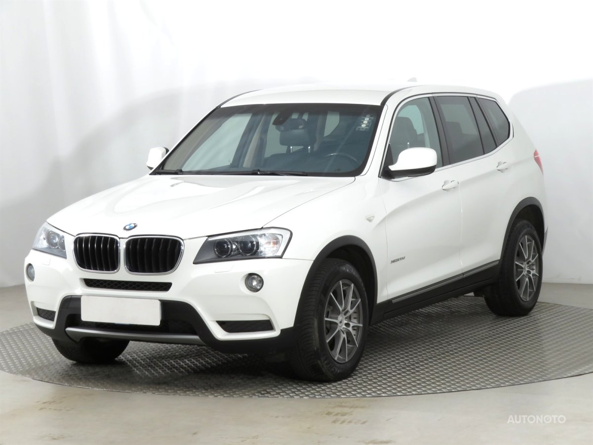 BMW X3, 2012 - pohled č. 3
