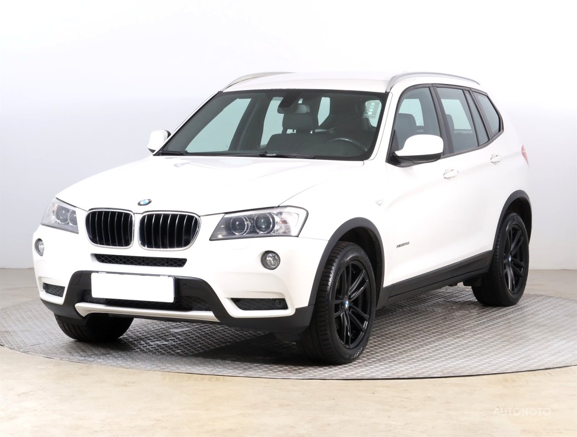 BMW X3, 2013 - pohled č. 3