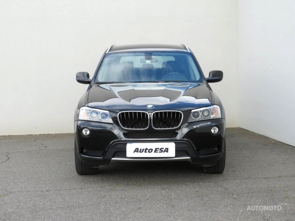 BMW X3, 2012 - pohled č. 2