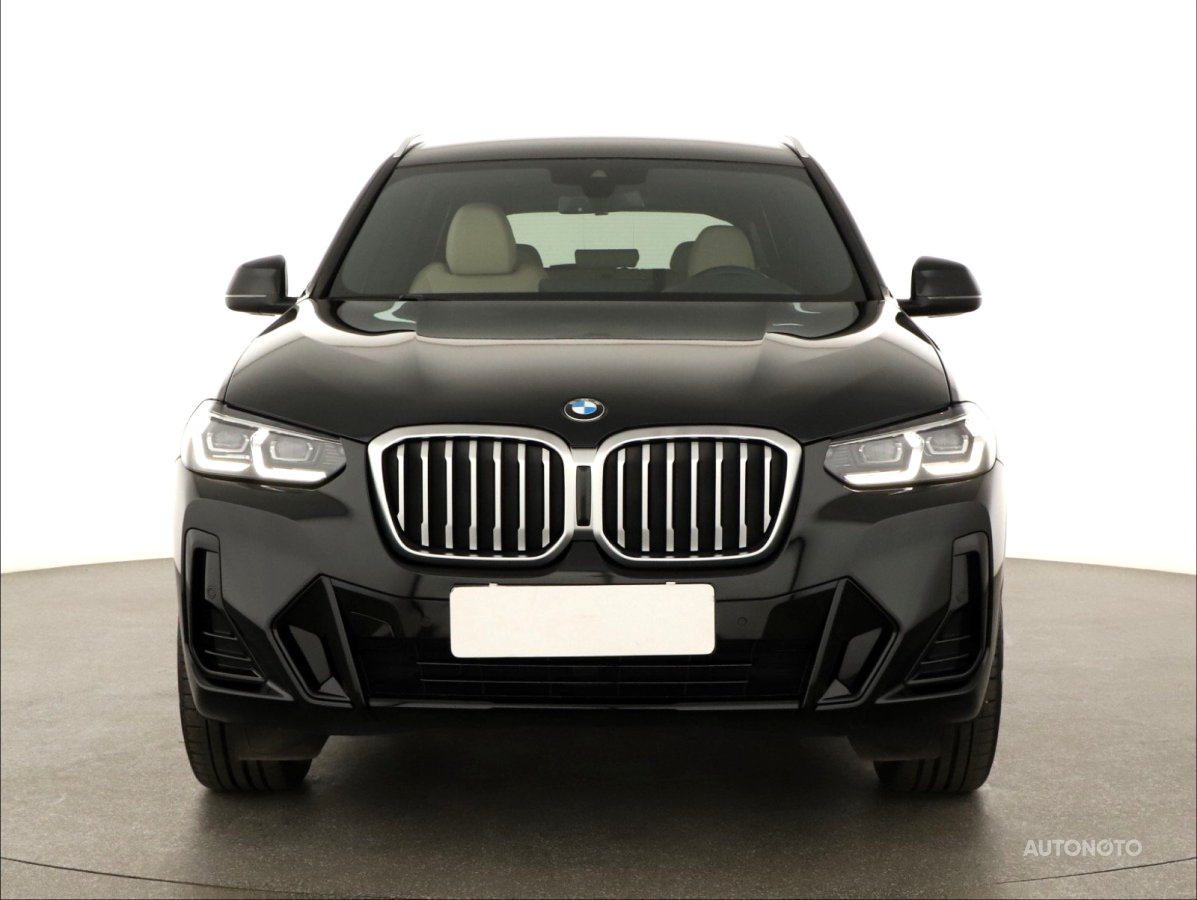 BMW X3, 2023 - pohled č. 2