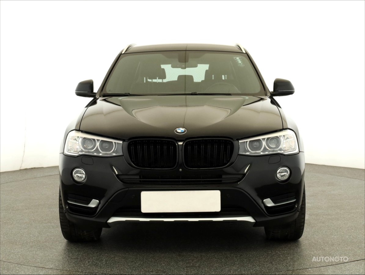 BMW X3, 2016 - pohled č. 2