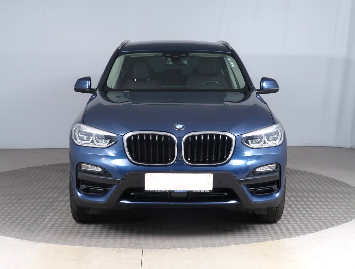 BMW X3, 2019 - pohled č. 2