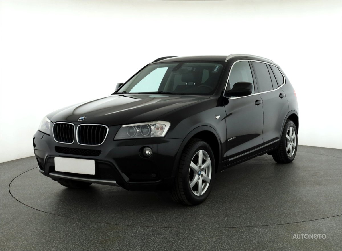 BMW X3, 2011 - pohled č. 3