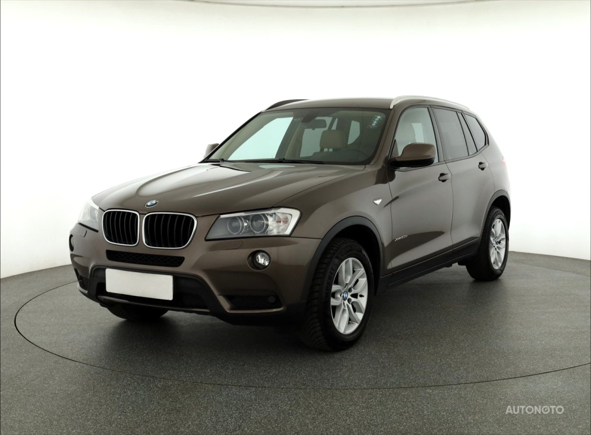 BMW X3, 2014 - pohled č. 3