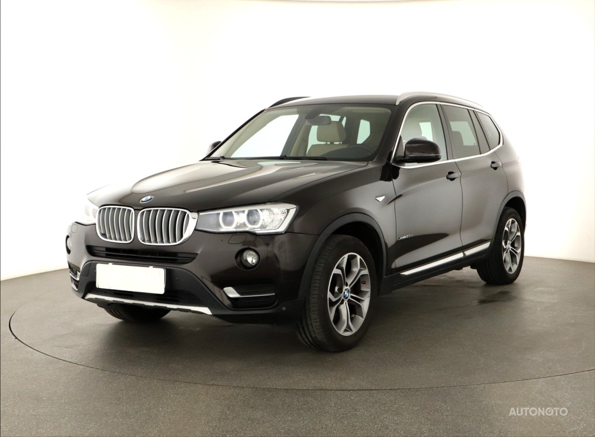 BMW X3, 2016 - pohled č. 3