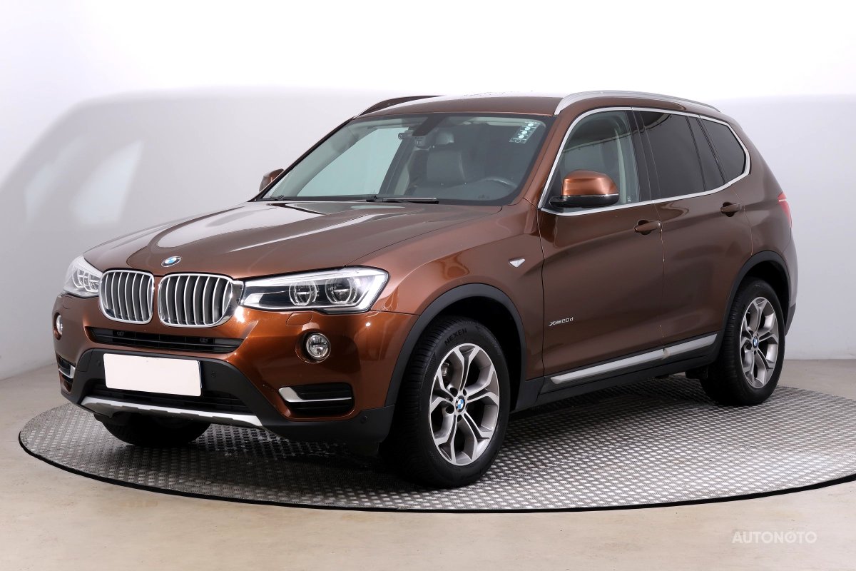 BMW X3, 2016 - pohled č. 3