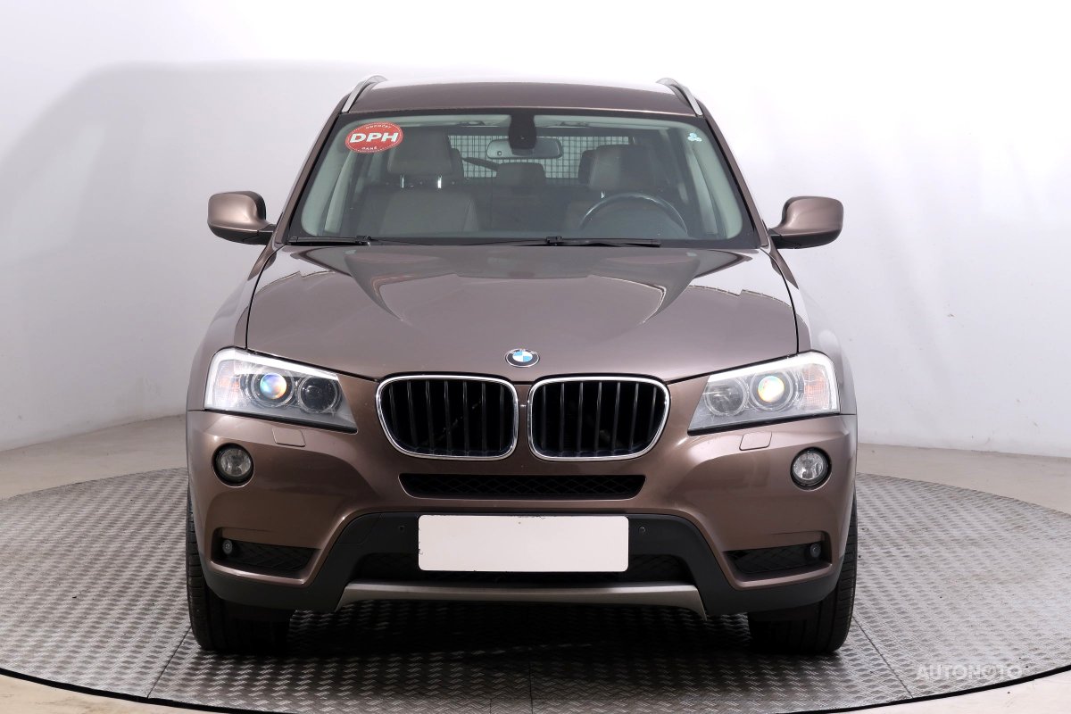 BMW X3, 2010 - pohled č. 2