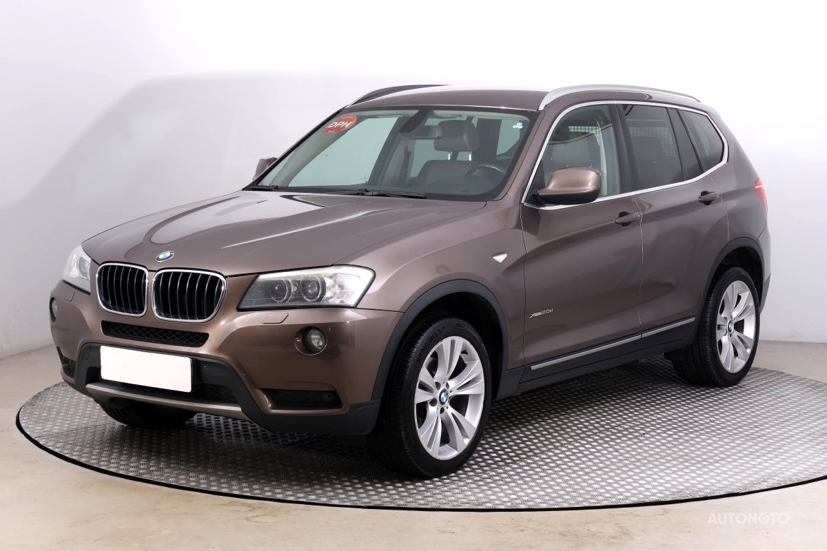 BMW X3, 2010 - pohled č. 3