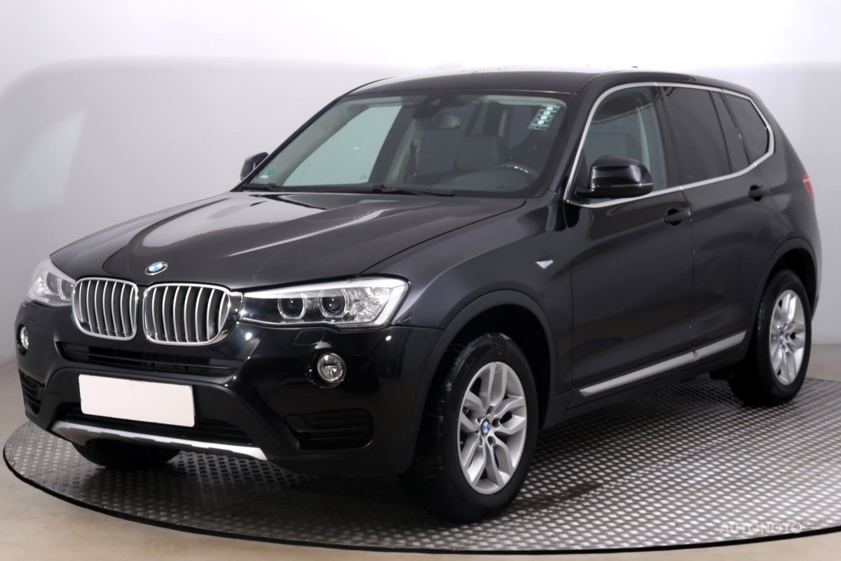 BMW X3, 2016 - pohled č. 3