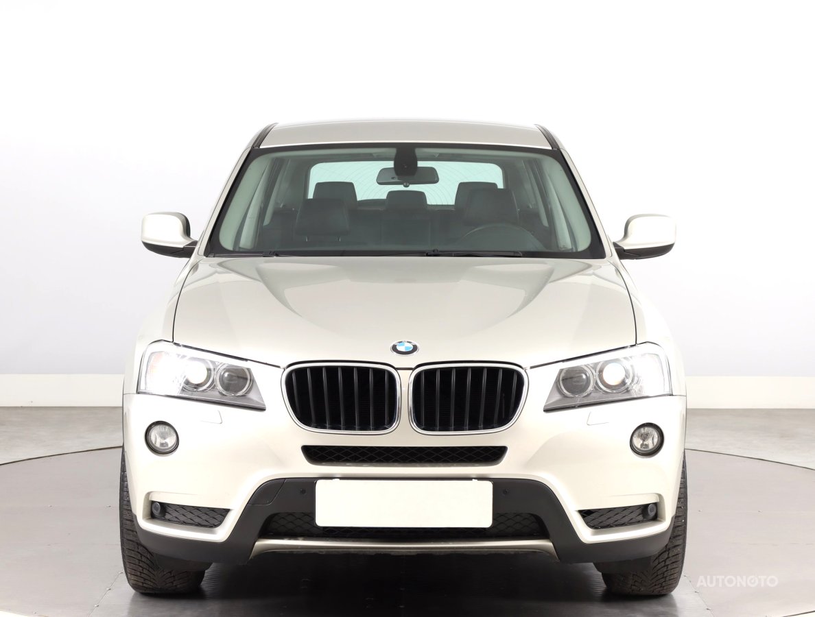 BMW X3, 2011 - pohled č. 2