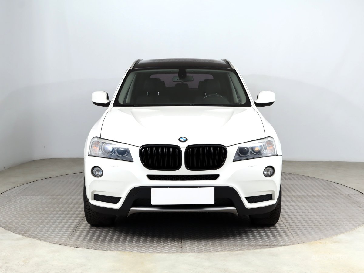 BMW X3, 2012 - pohled č. 2