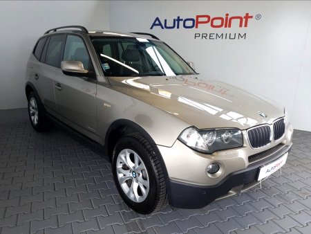 BMW X3, 2010 - pohled č. 3
