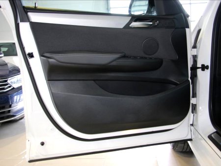 BMW X3, 2015 - pohled č. 10