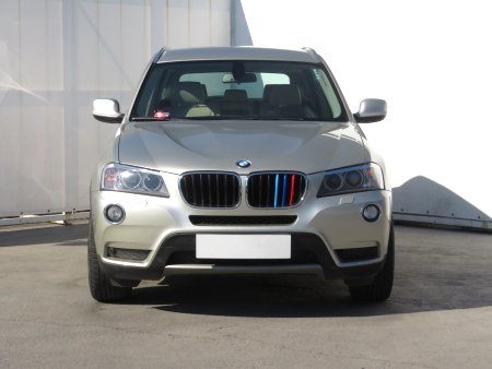 BMW X3, 2011 - pohled č. 2