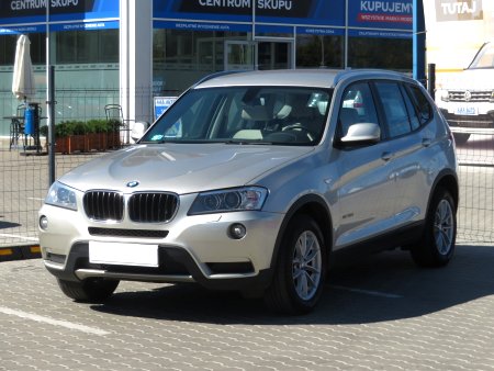 BMW X3, 2012 - pohled č. 3