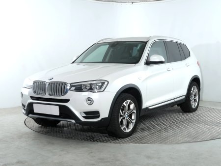BMW X3, 2016 - pohled č. 3