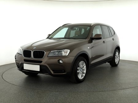 BMW X3, 2014 - pohled č. 3