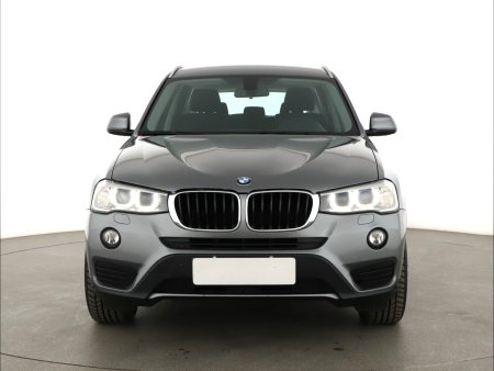 BMW X3, 2017 - pohled č. 2