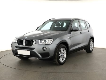 BMW X3, 2017 - pohled č. 3