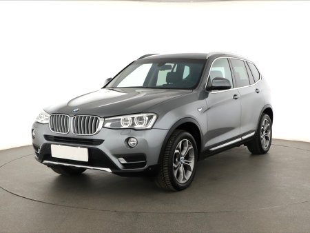 BMW X3, 2017 - pohled č. 3