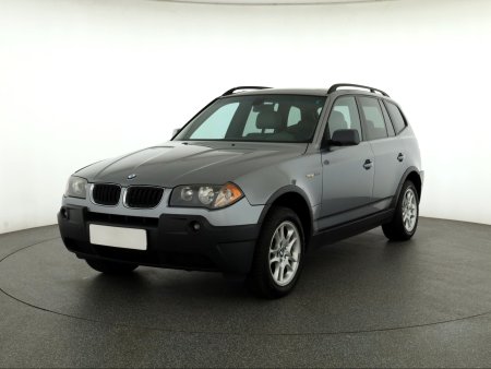 BMW X3, 2004 - pohled č. 3