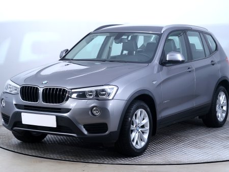 BMW X3, 2016 - pohled č. 3