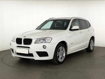 BMW X3, 2014 - pohled č. 3