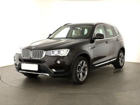 BMW X3, 2016 - pohled č. 3