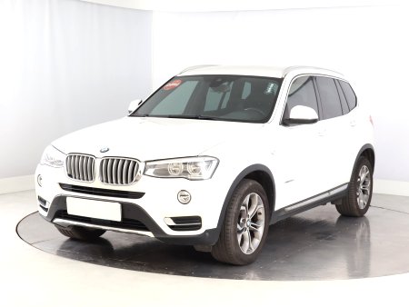BMW X3, 2016 - pohled č. 3