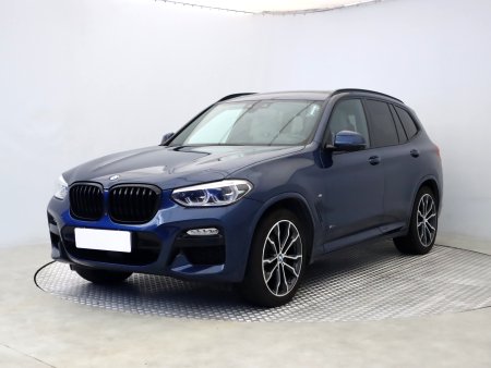BMW X3, 2018 - pohled č. 3