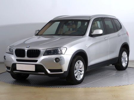 BMW X3, 2012 - pohled č. 3