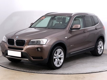 BMW X3, 2010 - pohled č. 3