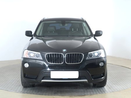 BMW X3, 2013 - pohled č. 2