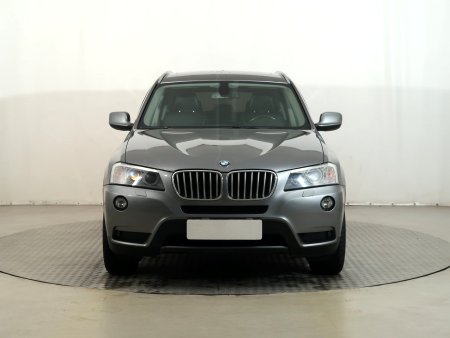 BMW X3, 2011 - pohled č. 2